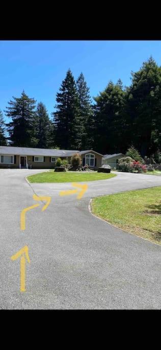 Get Away In The Redwoods Leilighet Crescent City Eksteriør bilde